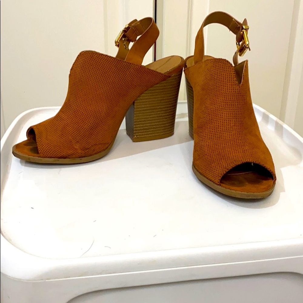 Lightly worn altered state heels